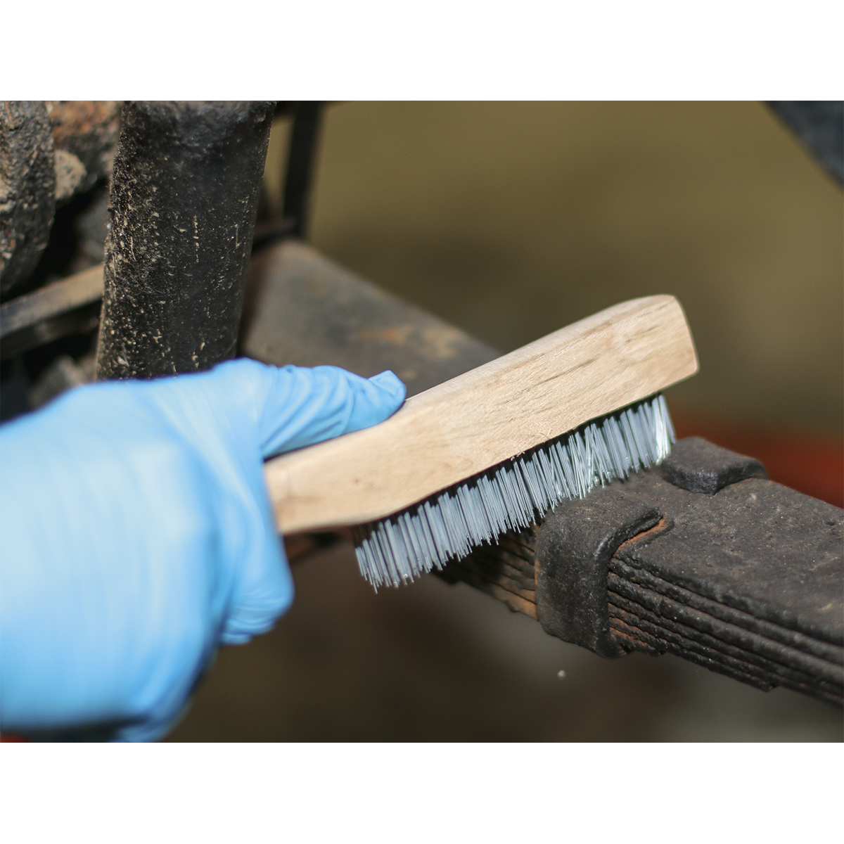 Engineer’s Wire Brush with Steel Fill 260mm