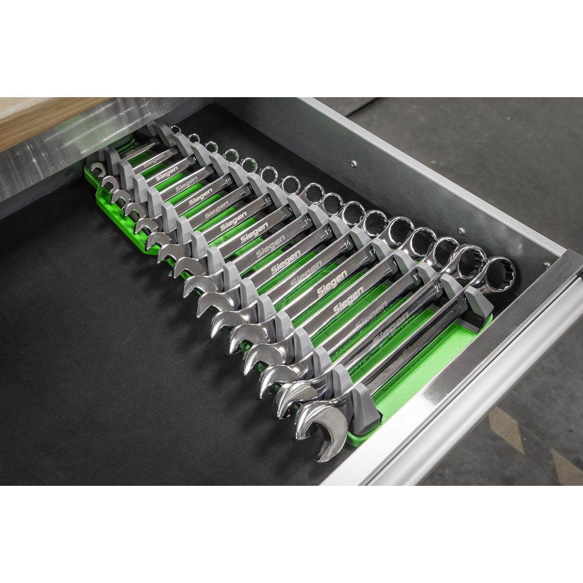 Premier Reversible Spanner Rack, 16pc, Hi-Vis Green (WR11HV)