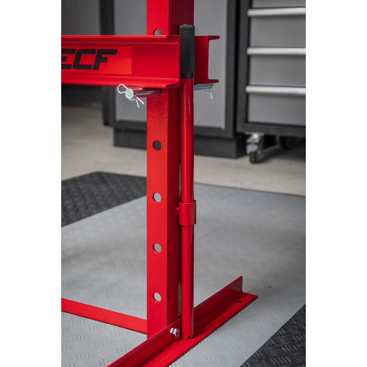 Hydraulic Floor Type Press, 10 Tonne (YK10ECF)