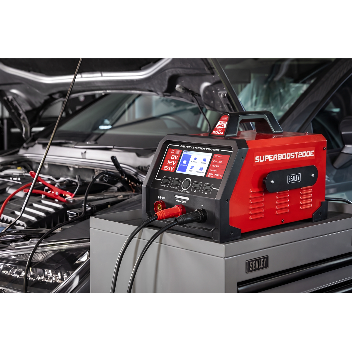 Superboost 6/12/24V Battery Starter Charger 200A (SUPERBOOST200E)