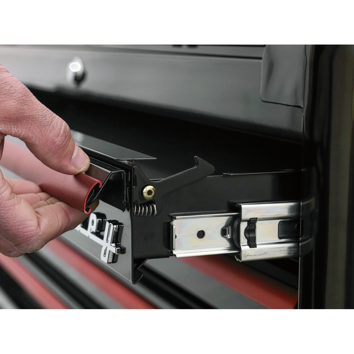 Premier™ Retro Style Mid-Box Tool Chest 2 Drawer - Black with Red Anodised Drawer Pulls