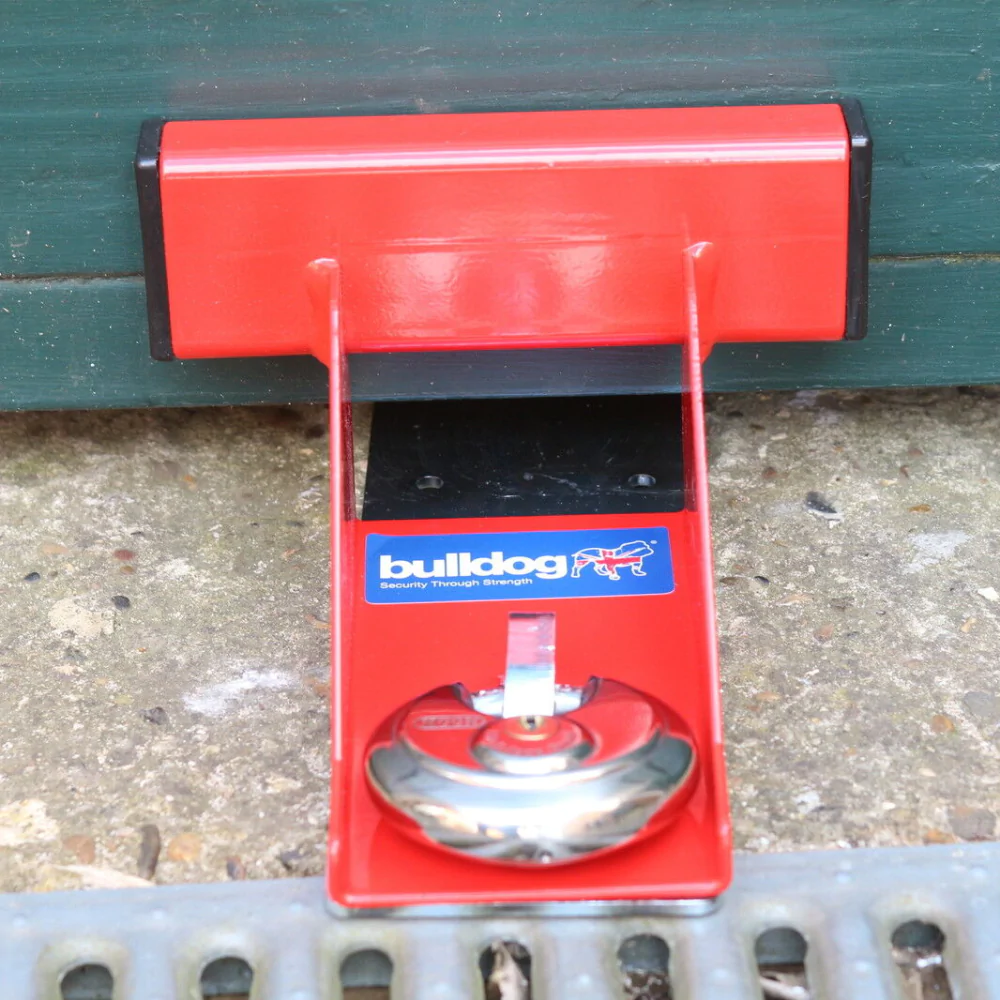 Bulldog Security GD20 Surface Mounted Up and Over Garage Door Defender Lock Red