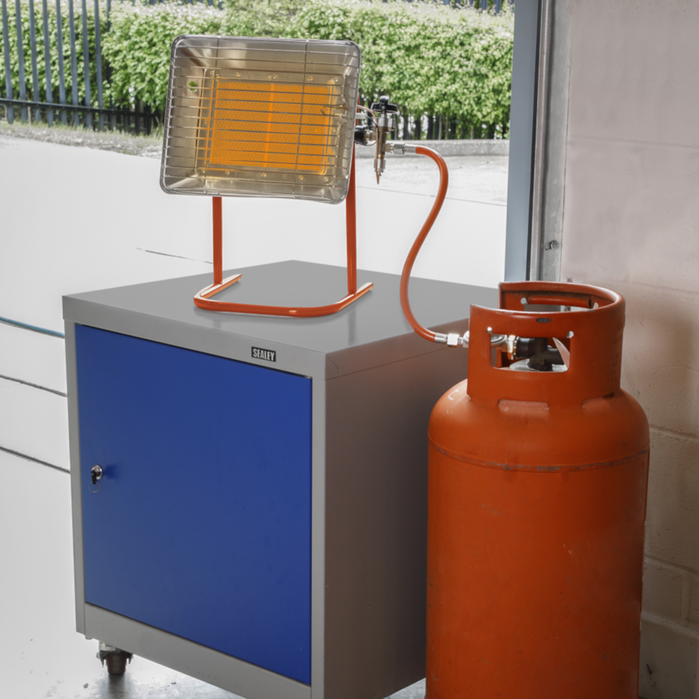Sealey LP14 Space Warmer Propane Gas Heater with Stand, 14,330BTU 4.5kW