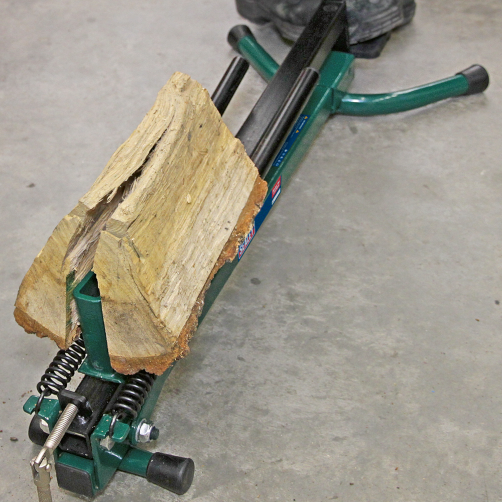 Sealey LS450H 1.2 Tonne Horizontal Foot Operated Log Splitter 450mm Capacity
