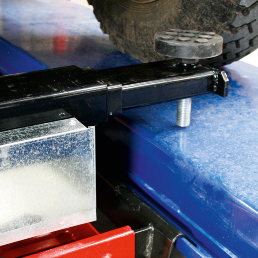 Sealey SJBEX200 Jacking Beam MOT Pit Vehicle Ramp with Arm Extenders and Flat Roller Supports, 2 Tonne Capacity